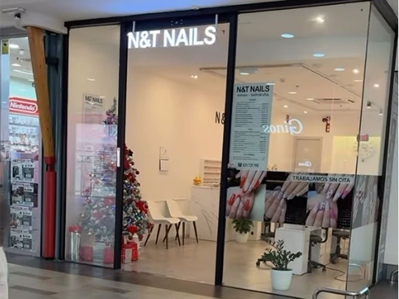 N&T NAILS